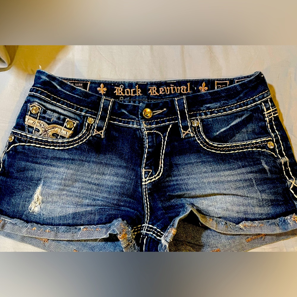 Rock Revival “Nancy” Shorts